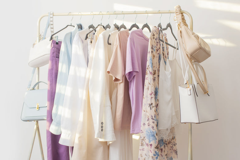 Creating a Capsule Wardrobe with Abayas