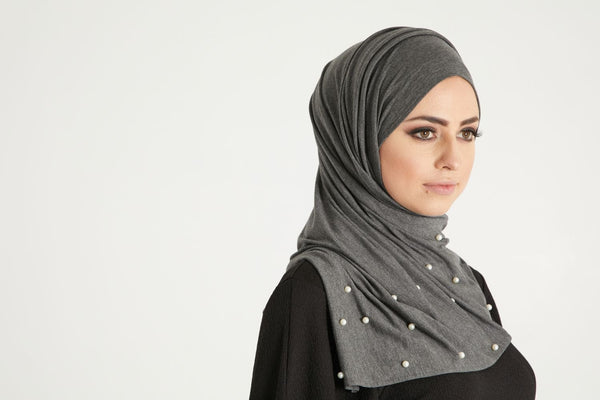 woman wearing dark grey hijab