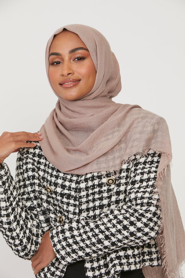 Frayed Crinkle Hijab - Light Mink