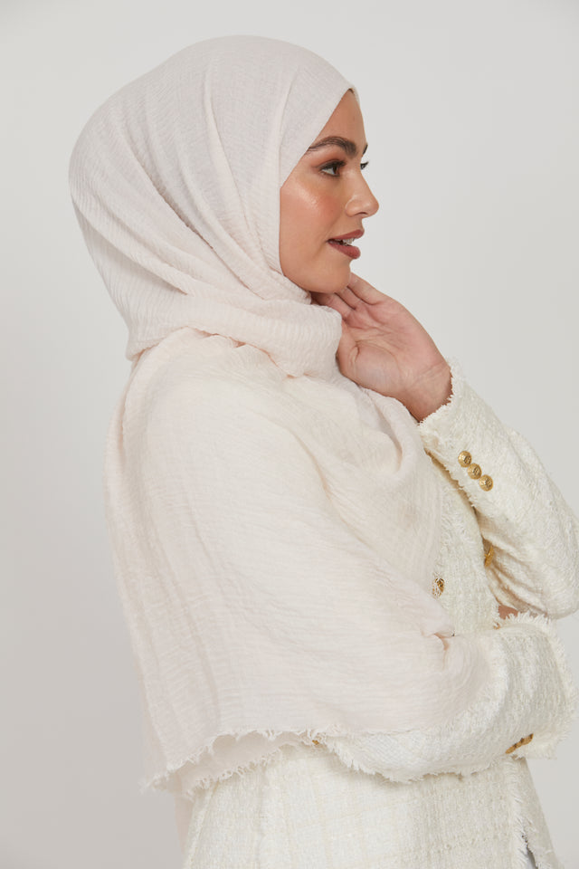 Frayed Crinkle Hijab - Off White