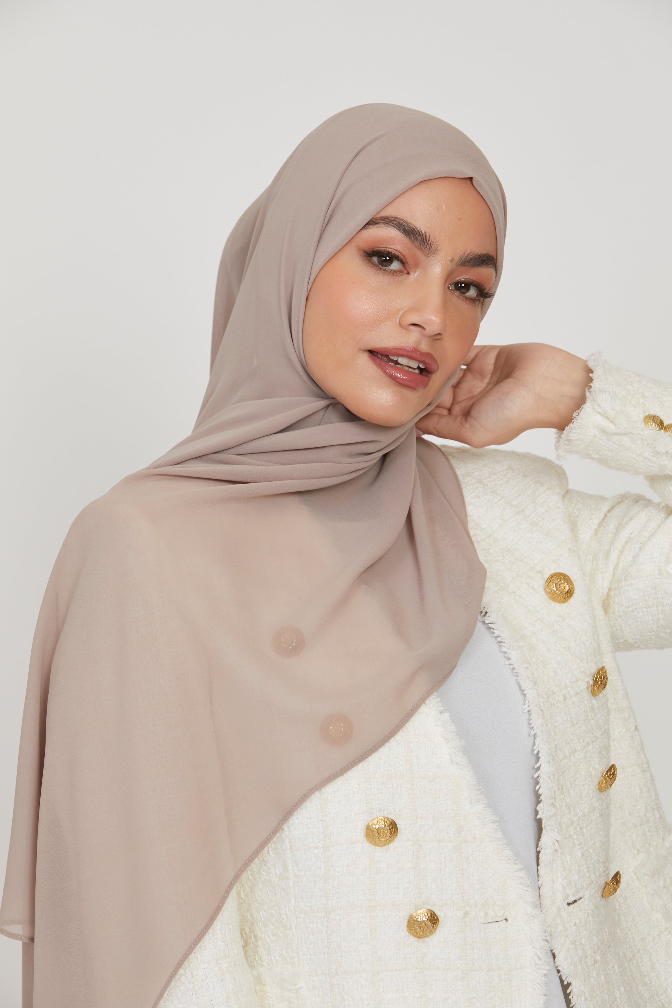 Premium Georgette Chiffon Hijab Light Taupe – AbayaButh