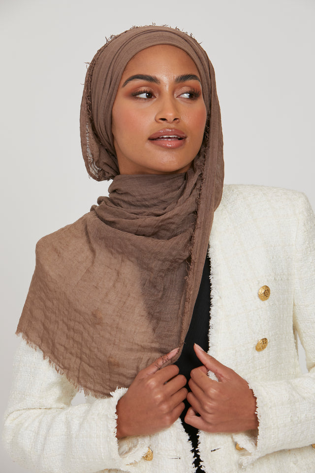 Frayed Crinkle Hijab - Mocha