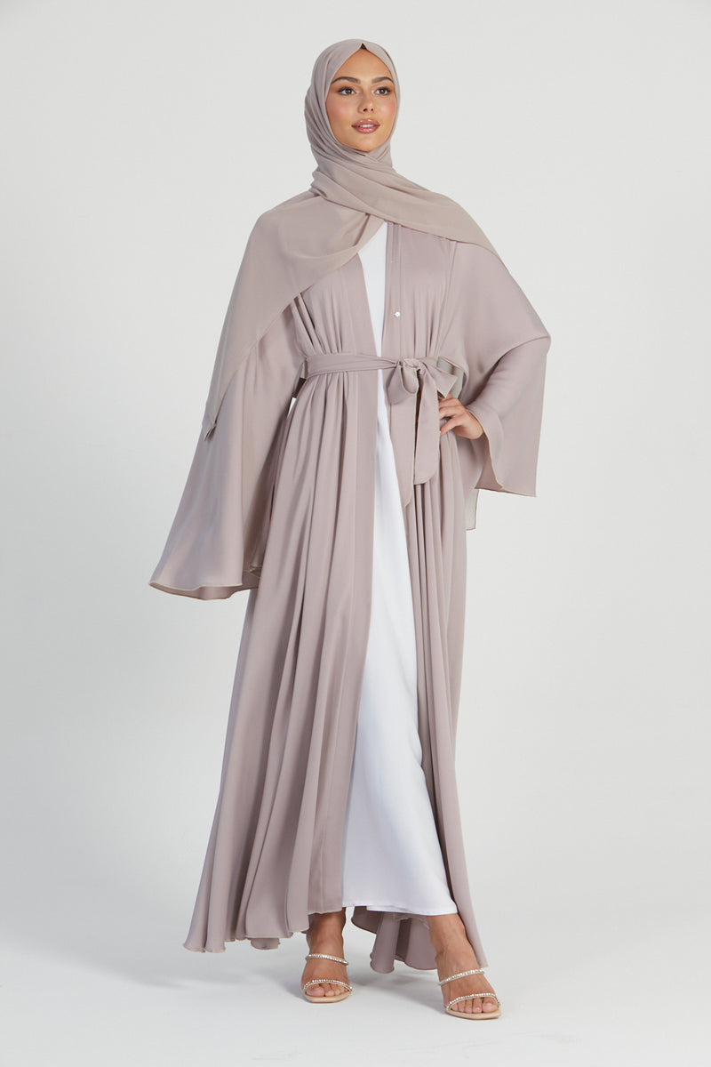 Basic Clouds Set (Nude Abaya with Dress)
