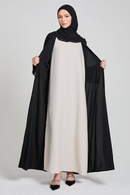women eid dresses Fashion Best Dress For Eid Eid For Girls: A Fusion Of Culture And Modern this suit offers a breezy feel with rich detailing EID Dresses for Women |