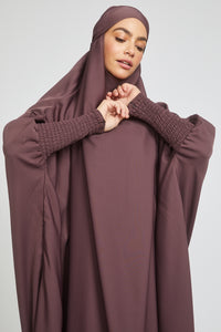 One Piece Full Length Jilbab/ Prayer Abaya - Zipped Cuffs And Pockets - Wild Mulberry