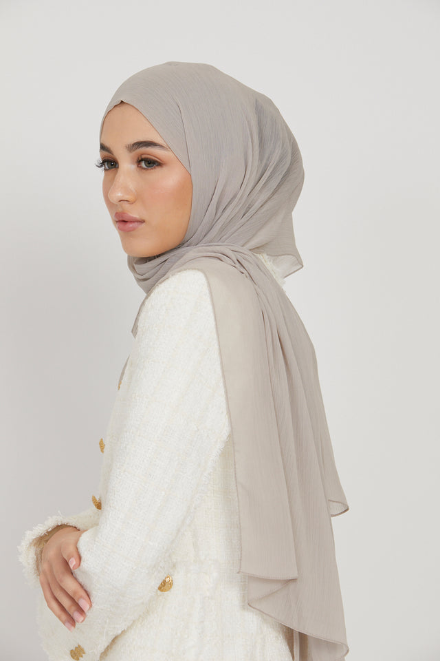 Luxury Crinkle Chiffon Hijab - Sandy Grey