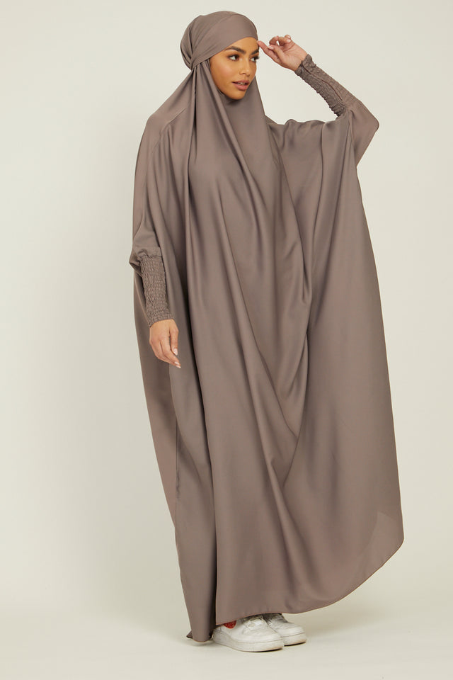 One Piece Full Length Jilbab/ Prayer Abaya - Zipped Cuffs And Pockets - Light Taupe