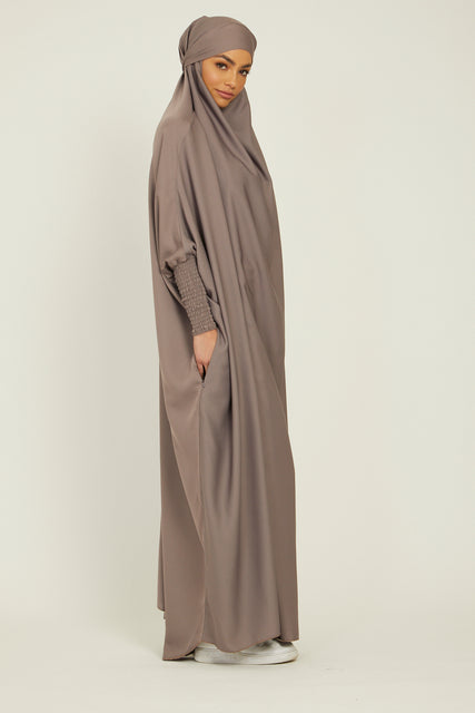 One Piece Full Length Jilbab/ Prayer Abaya - Zipped Cuffs And Pockets - Light Taupe