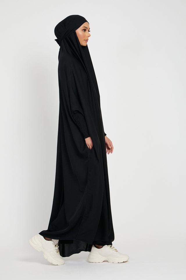 One Piece Full Length Jilbab/Prayer Abaya - Zipped Cuffs And Pockets - Black