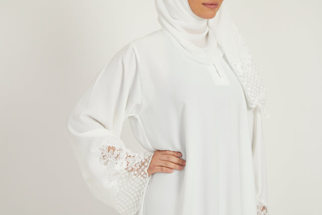 Luxury Closed Abaya with Dainty Lace Detailing- White