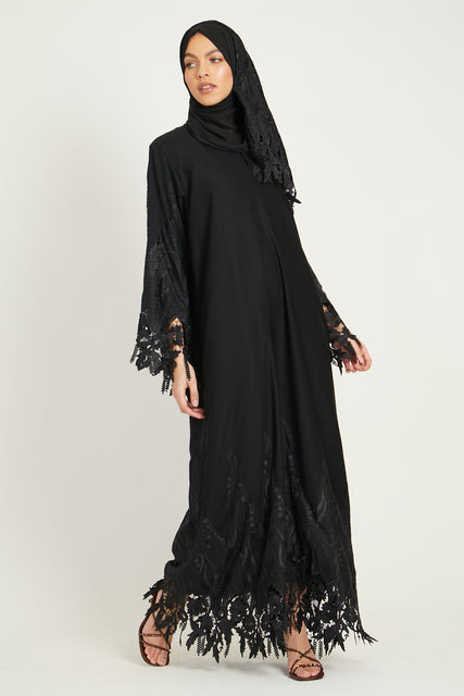 Luxury Wisteria Lace Closed Abaya - Black